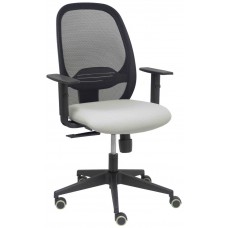 PIQUERAS Y CRESPO Silla Cilanco negra malla negra asiento bali gris claro brazo regulable.